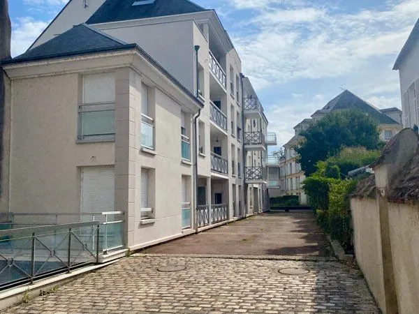 Studio meublé de 18 m² - Orléans centre