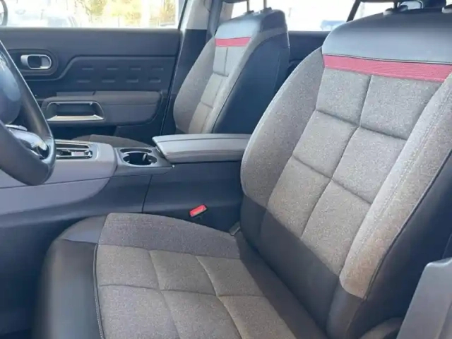 Citroën C5 Aircross hybrid 225ch business e-eat8 — photo 9