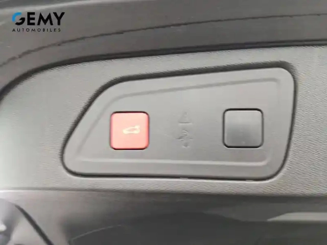 Citroën C5 Aircross hybride rechargeable 225 s&amp;s e-eat8 — photo 24