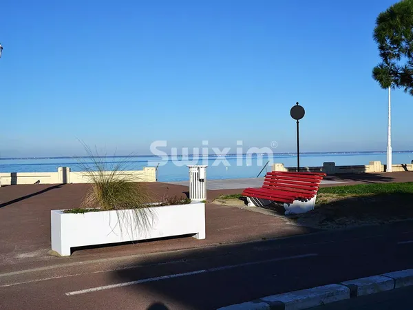 Appartement plein centre sur front de mer