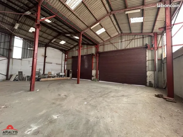 Local 375 m²