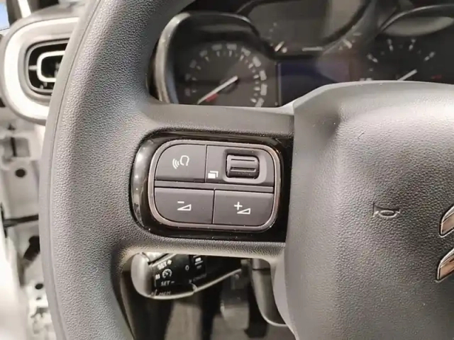 Citroën C3 puretech 83 s&amp;s bvm5 shine — photo 19