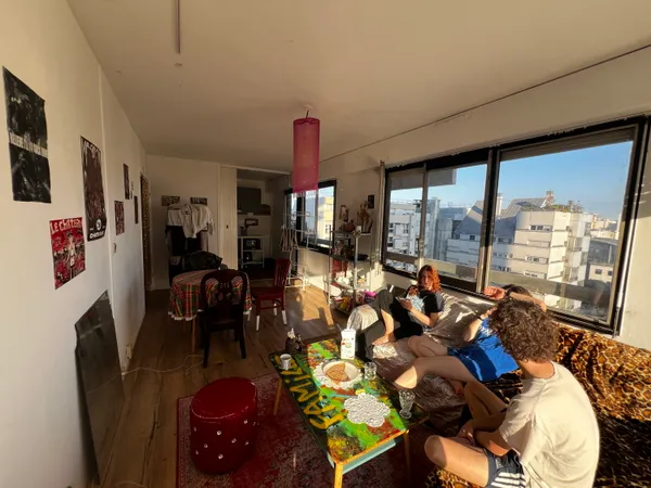 Loue chambre en colocation dans appartement - 76m²