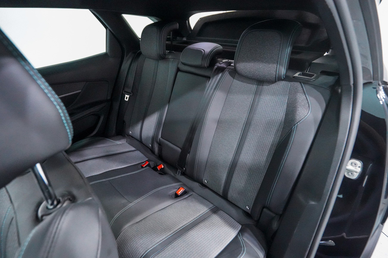 Peugeot 3008 — photo 31