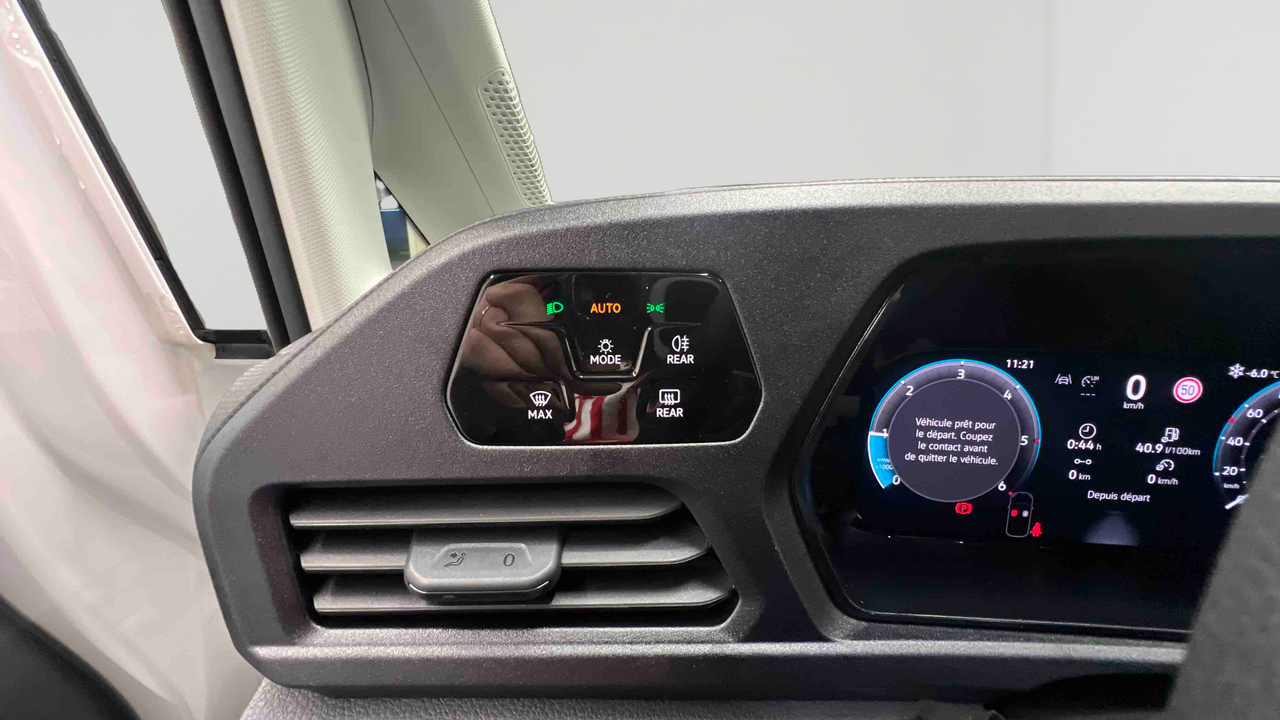 Volkswagen Utilitaires CADDY CARGO 2.0 TDI 102 BVM6 — photo 18