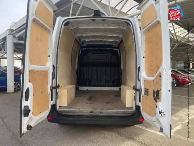 Renault Master fg f3500 l2h2 2.3 blue dci 180ch grand confort euro6 — photo 14