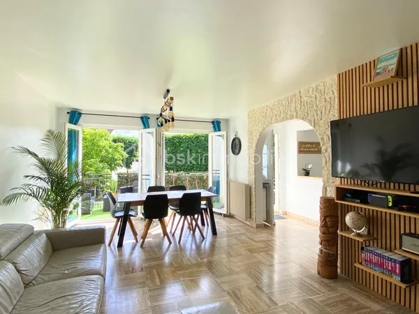 Maison 8 pièces 150 m²
