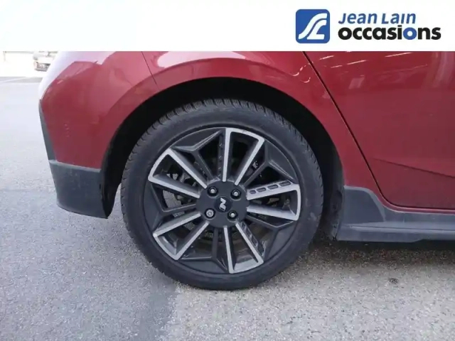 Hyundai I20 1.0 t-gdi 100 dct-7 hybrid 48v — photo 9