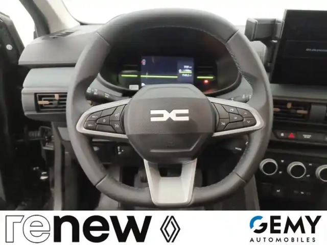 Dacia Jogger tce 110 7 pl — photo 28