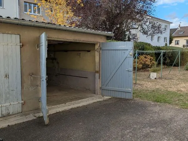 Garage et parking Location Essey-lès-Nancy 90€