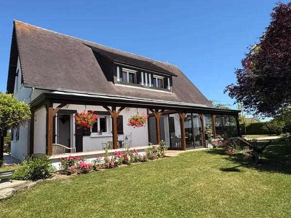 Maison 5 pièces 140 m²