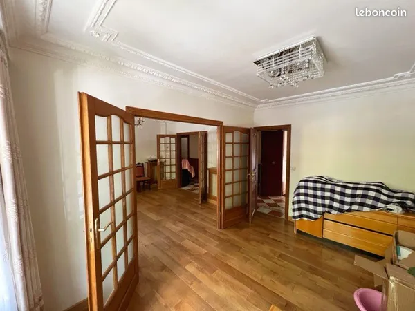 PARIS 16e - BEL APPARTEMENT 84 m² À LOUER