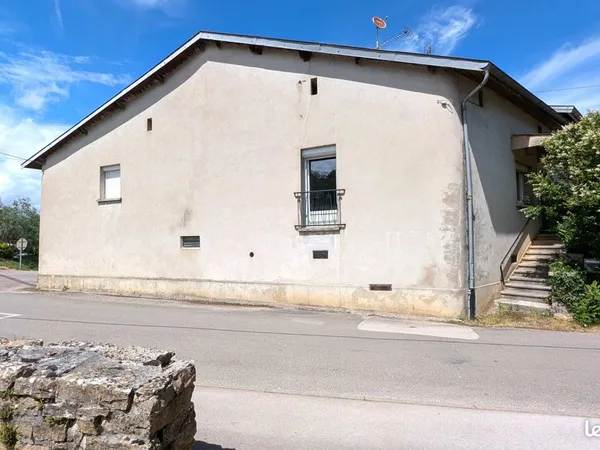 Maison 3 pièces 137 m²
