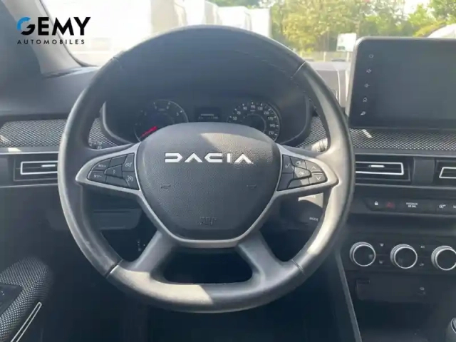Dacia Jogger tce 110 7 places — photo 23