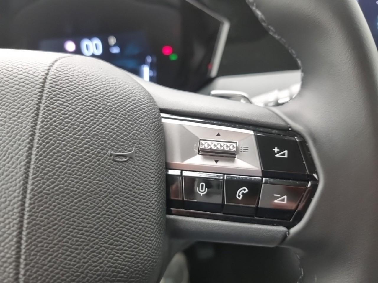 Ds Ds 4 hybride 136 e-dct6 pallas — photo 23