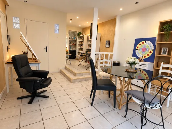 Bureaux 47 m²