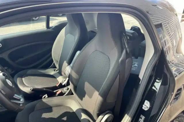 Smart Fortwo coupé 82 ch — photo 20