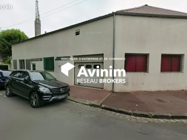 Local 537 m² Saint-Maur-des-Fossés