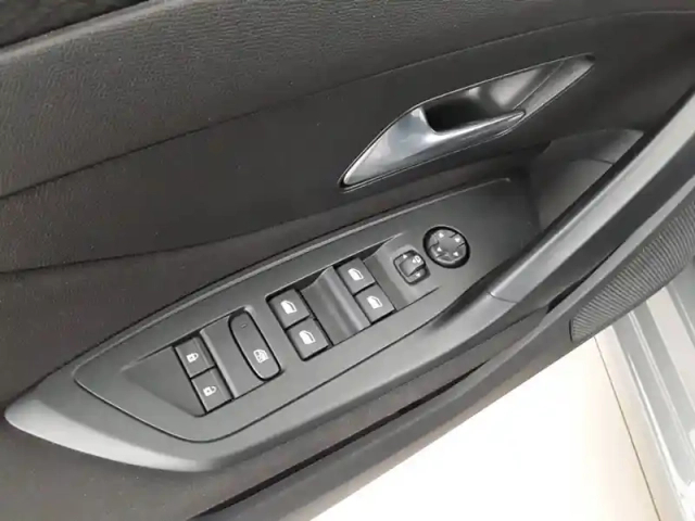 Peugeot 308 puretech 130ch s&amp;s bvm6 — photo 32