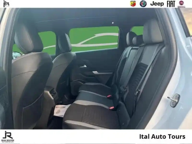 Jeep Compass electrique 213ch 157kw altitude prime cee de 3600? déduite — photo 10