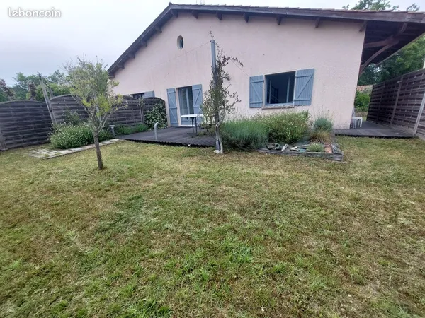 MAISON Meublée à l année T3