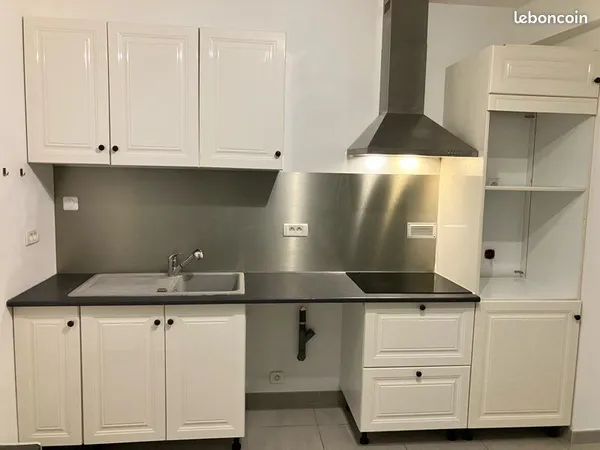 Maison Location Aigues-Vives 5p 95m² 920€