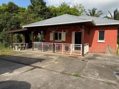 ENSEMBLE IMMOBILIER À FORTE RENTABILITÉ - MORNE-À-L'EAU - Espérance
