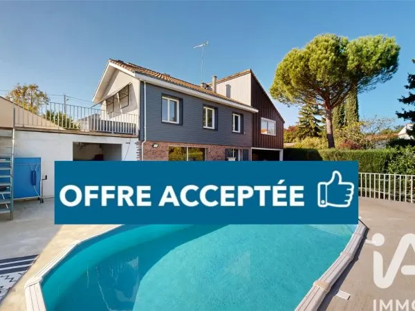 Maison 9 pièces 213 m²