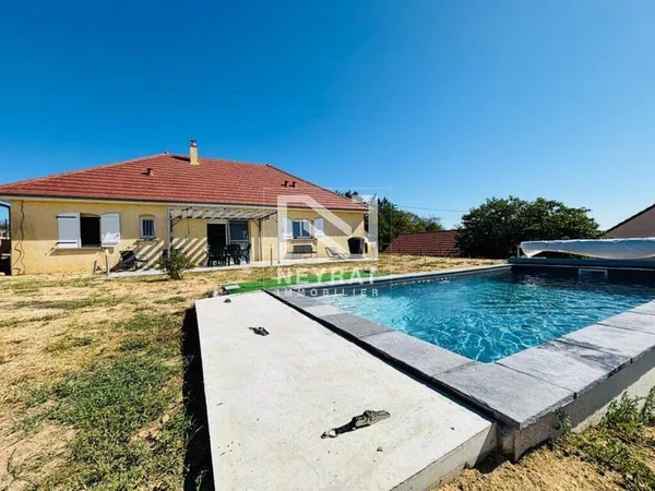 Maison de plain-pied 5 pièces 121 m²