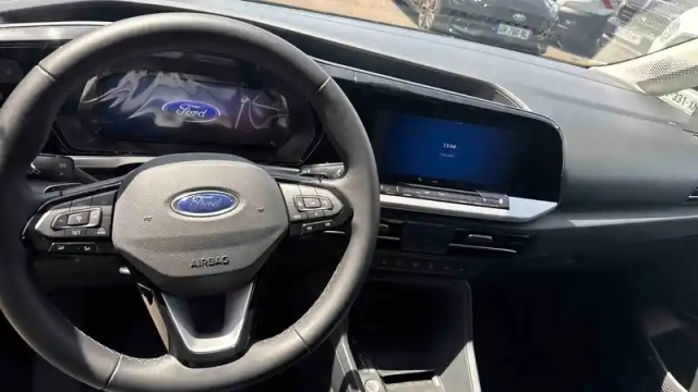 Ford Transit Connect fgn 1.5 ecoboost 150ch l2 phev dct6 — photo 5