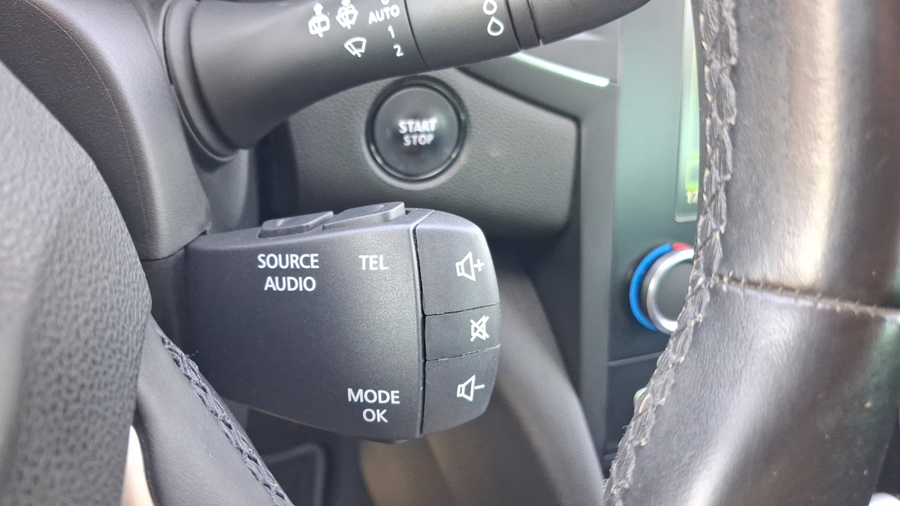 Renault Mégane IV Berline TCe 140 Energy EDC — photo 32