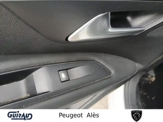 Peugeot 3008 bluehdi 130ch s&amp;s eat8 — photo 13
