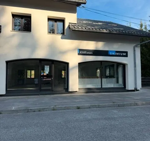 Local commercial