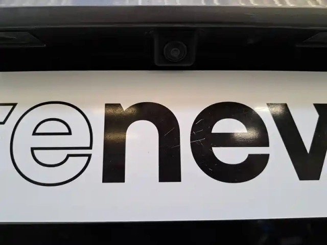Renault Megane e-tech ev60 220 ch super charge — photo 13