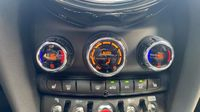 Mini Mini Cooper 136ch Edition Premium Plus BVA7 — photo 27