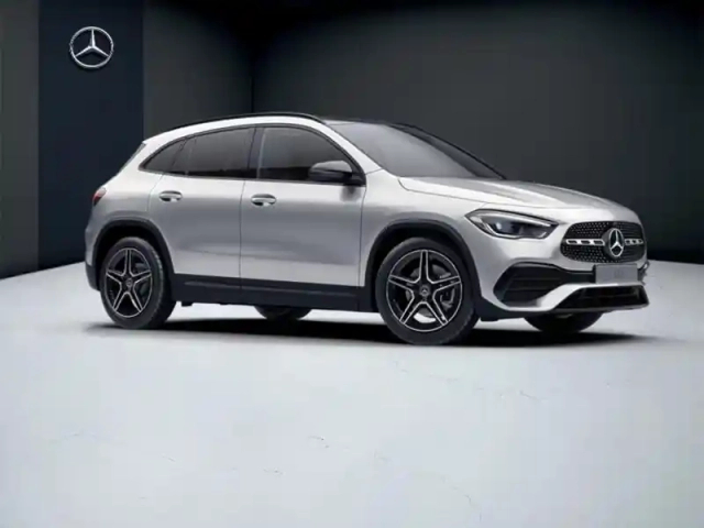 Mercedes Gla 200 d amg line — photo 15