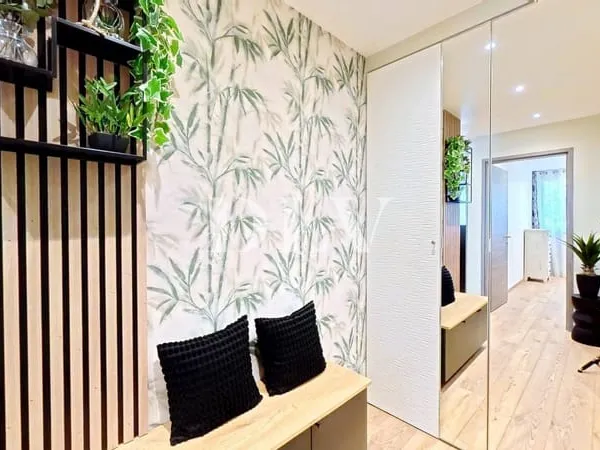 AVON GARE - APPT DE STANDING DE 95M² - 4 CH - 1 PARKING EXT -