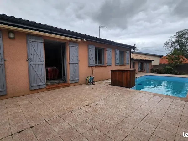 Propriété 5 pièces 136 m²