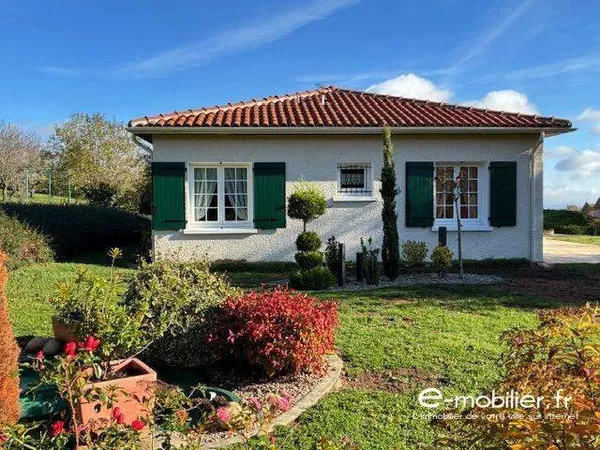 Maison de plain-pied 6 pièces 130 m²