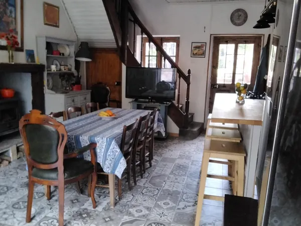 Limousin rural (87). Maison familiale proche de toutes commodités. Vente de particulier à particulie