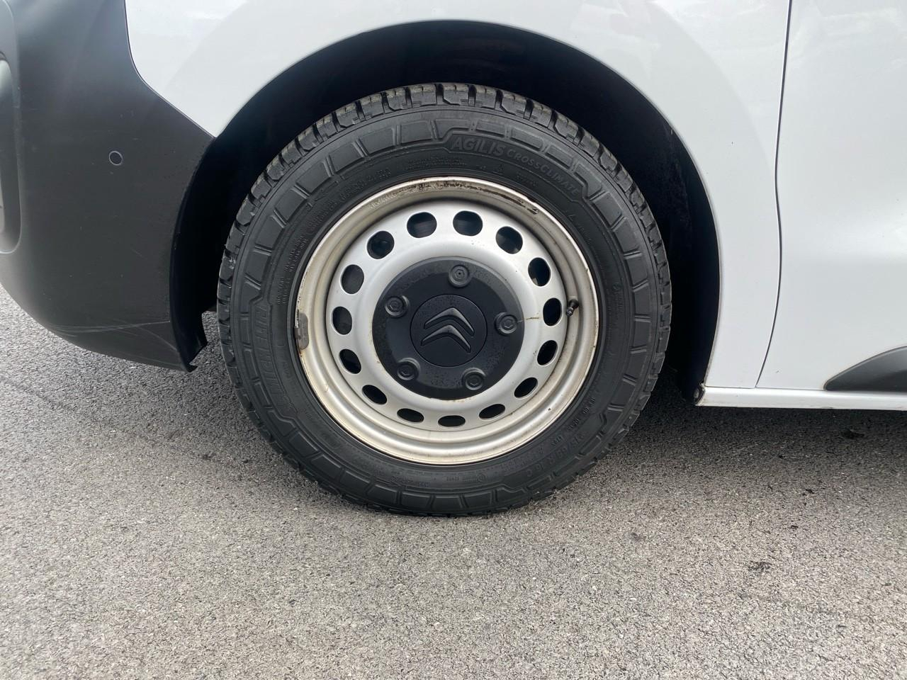 Citroën Jumpy m 1.5 bluehdi 120ch s&s pack driver — photo 11