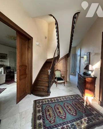 Maison 7 pièces 181 m²