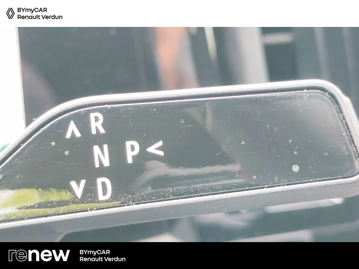 Renault Austral mild hybrid 160 auto — photo 22