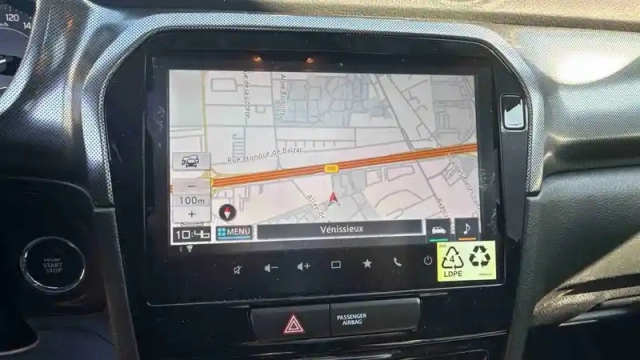Suzuki Vitara 1.4 boosterjet hybrid auto — photo 13