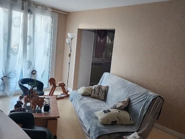 Appartement T3 rez-de-chaussée