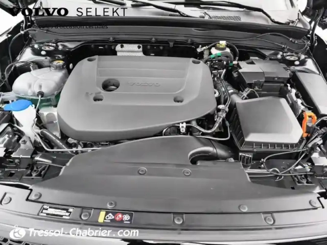 Volvo Xc40 b3 163 ch dct7 plus — photo 21