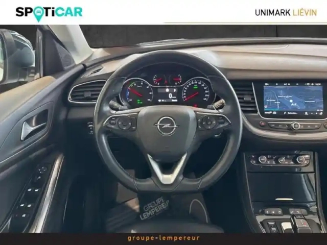 Opel Grandland X hybrid4 300ch ultimate — photo 14