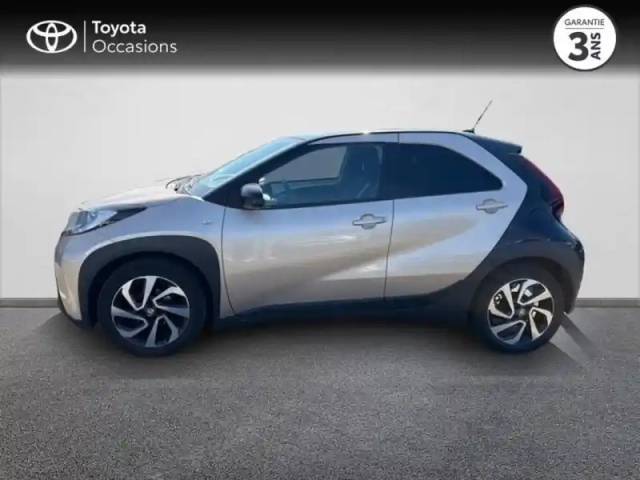 Toyota Aygo X 1.0 vvt-i 72ch design my23 — photo 3