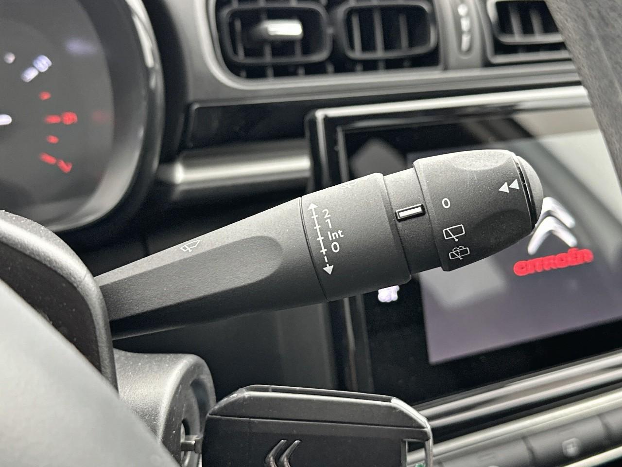 Citroën C3 puretech 83 s&s bvm5 shine pack — photo 18