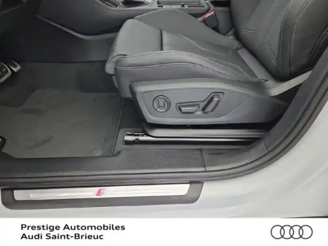 Audi Q3 sportback 35 tfsi 150ch s line plus s tronic 7 — photo 13